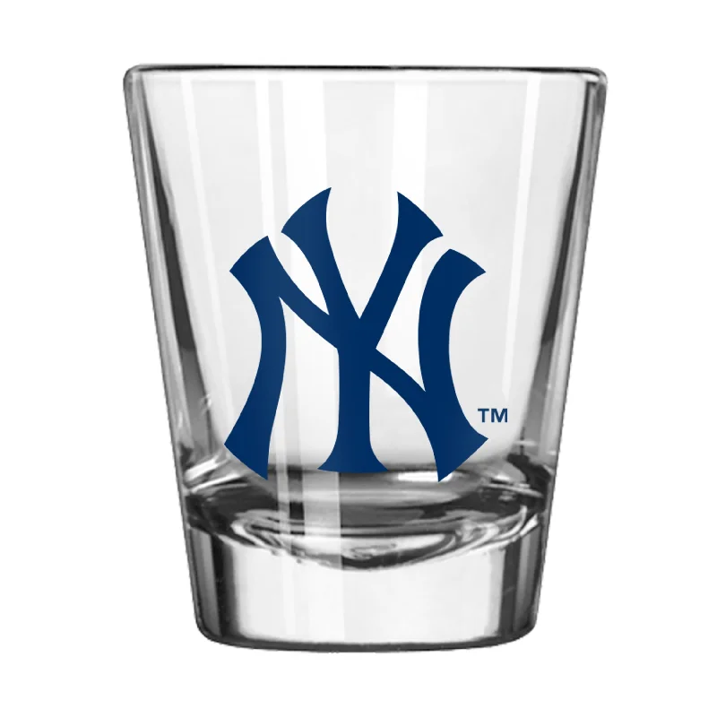 Graphic Team Mug-New York Yankees 2oz Gameday Shot Glass